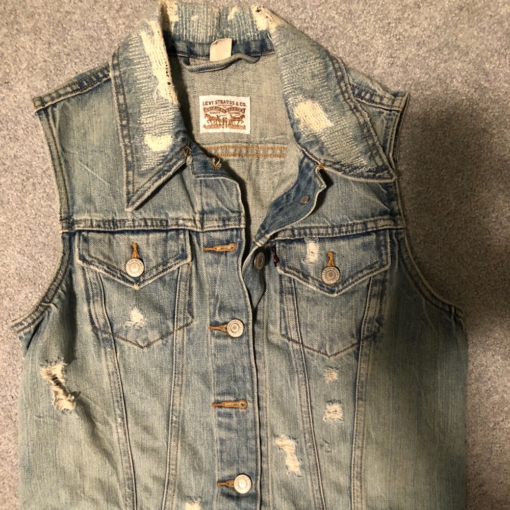 Levi’s Jean vest